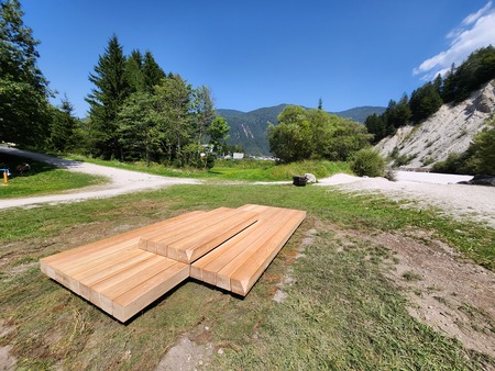 Ploščad- Pišnica
